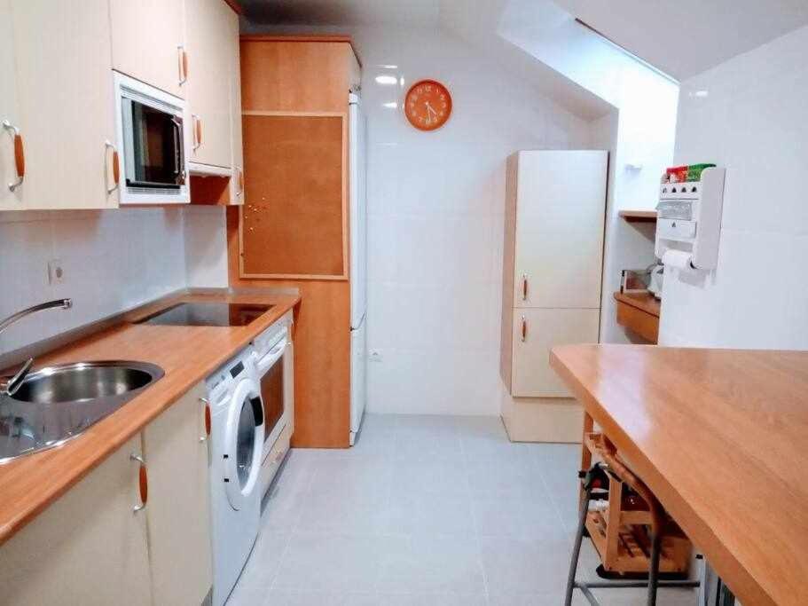 Apartament Precioso Atico Con Bonitas Vistas A La Pena Oroel Jaca Zewnętrze zdjęcie