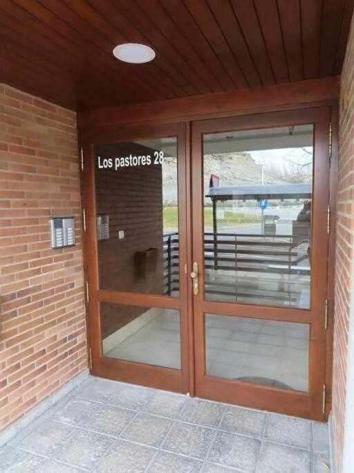 Apartament Precioso Atico Con Bonitas Vistas A La Pena Oroel Jaca Zewnętrze zdjęcie