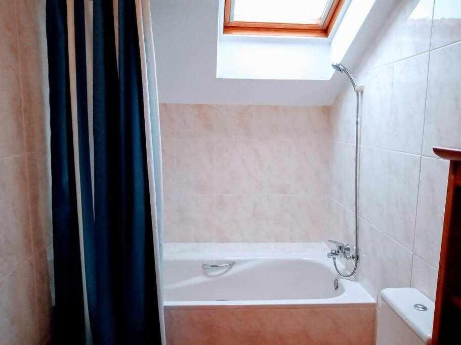 Apartament Precioso Atico Con Bonitas Vistas A La Pena Oroel Jaca Zewnętrze zdjęcie